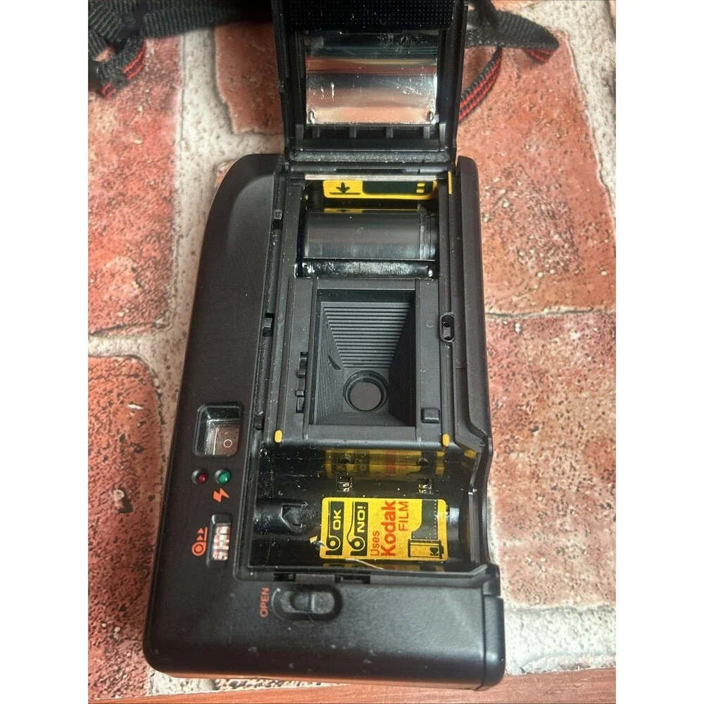 Kodak Star 835AF Auto Focus 35mm Point Shoot Film Camera Untested